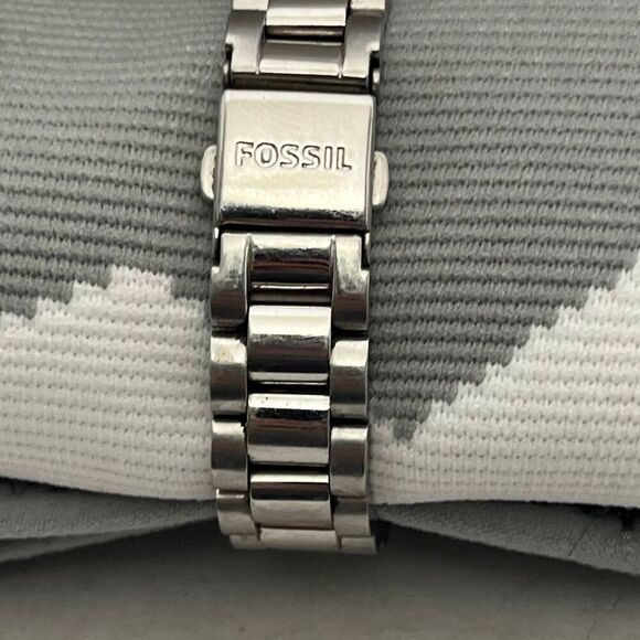Fossil ES3069 Women\'s Silver Sydney Quartz Analog Stainless Steel Bracelet Watch main image 4